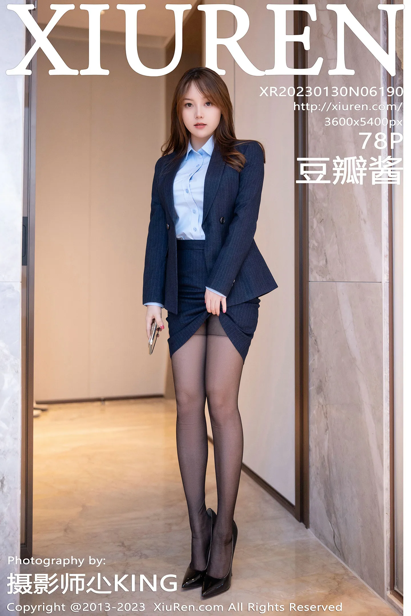 [XiuRen秀人网]2023.01.28 VOL.6177 小蛮妖Yummy 白色礼服裙与蕾丝内衣加丝袜美腿性感私房写真集-秀人网官方网站